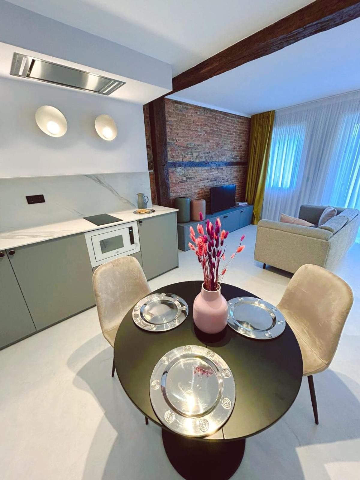 Lemon Suites Santander Værelse billede