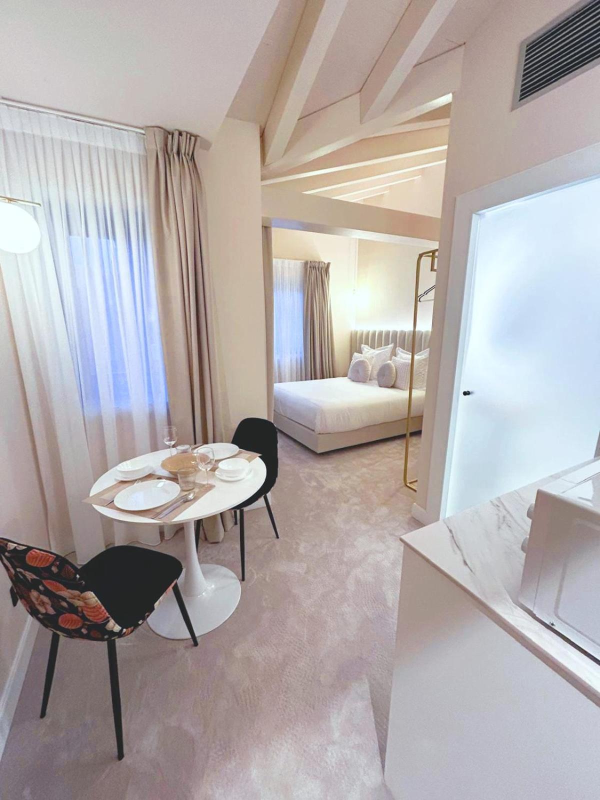 Lemon Suites Santander Eksteriør billede